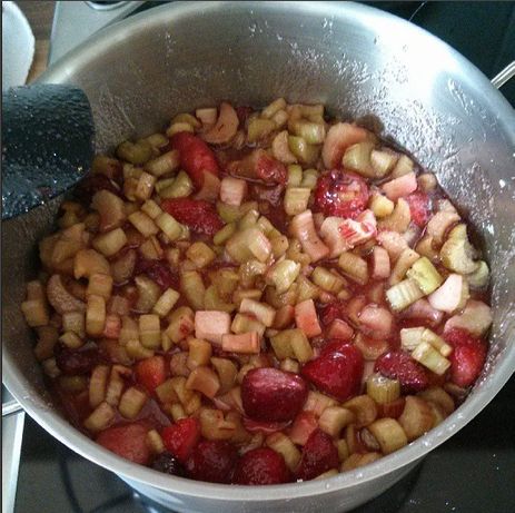 Erdbeer-Rhabarber-Marmelade Rezept Konfitüre