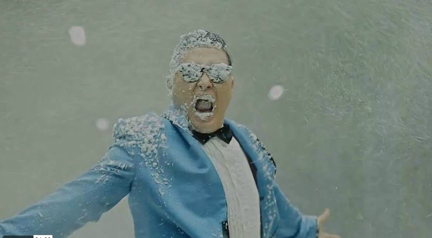 Wham Vs PSY - Last Christmas, Gangnam style - Paolo Monti mashup 2012 on Vimeo